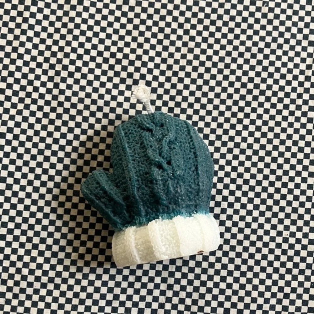 4/$20 Urban Outfitters UO Candle Winter Mitt Wax w/Wick